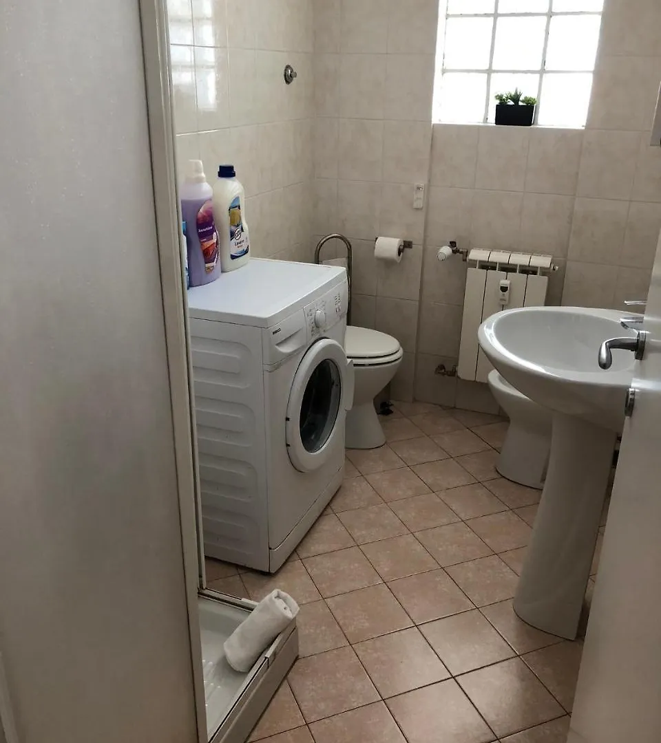 Home Sweet Home B&B 比萨 0*,  意大利